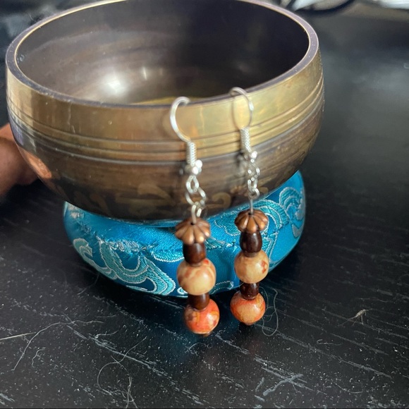 New Handmade Sterling Silver Petrified Wood Orange Brown Wooden Dangle Earrings - Picture 4 of 10